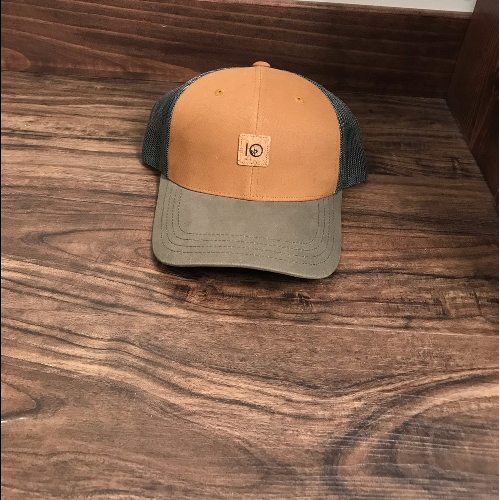 TenTree SnapBack hat